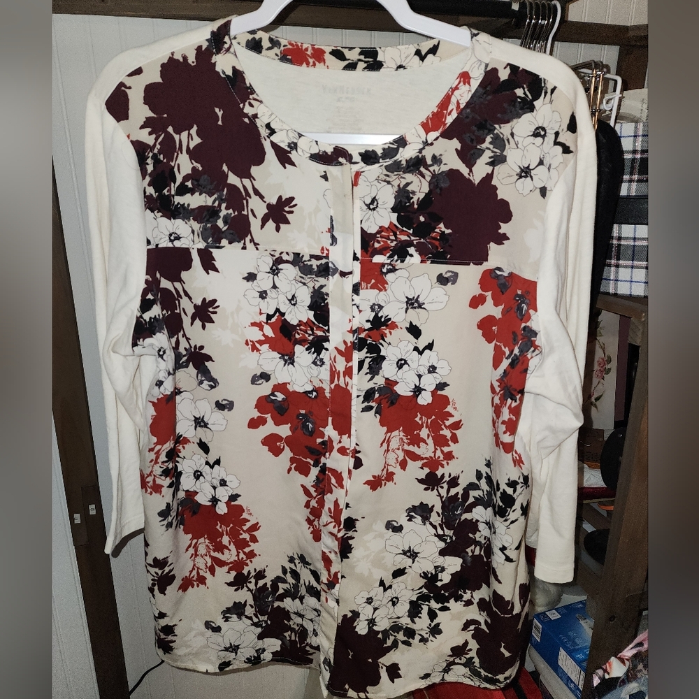 Cream colored floral pattern long sleeve button up